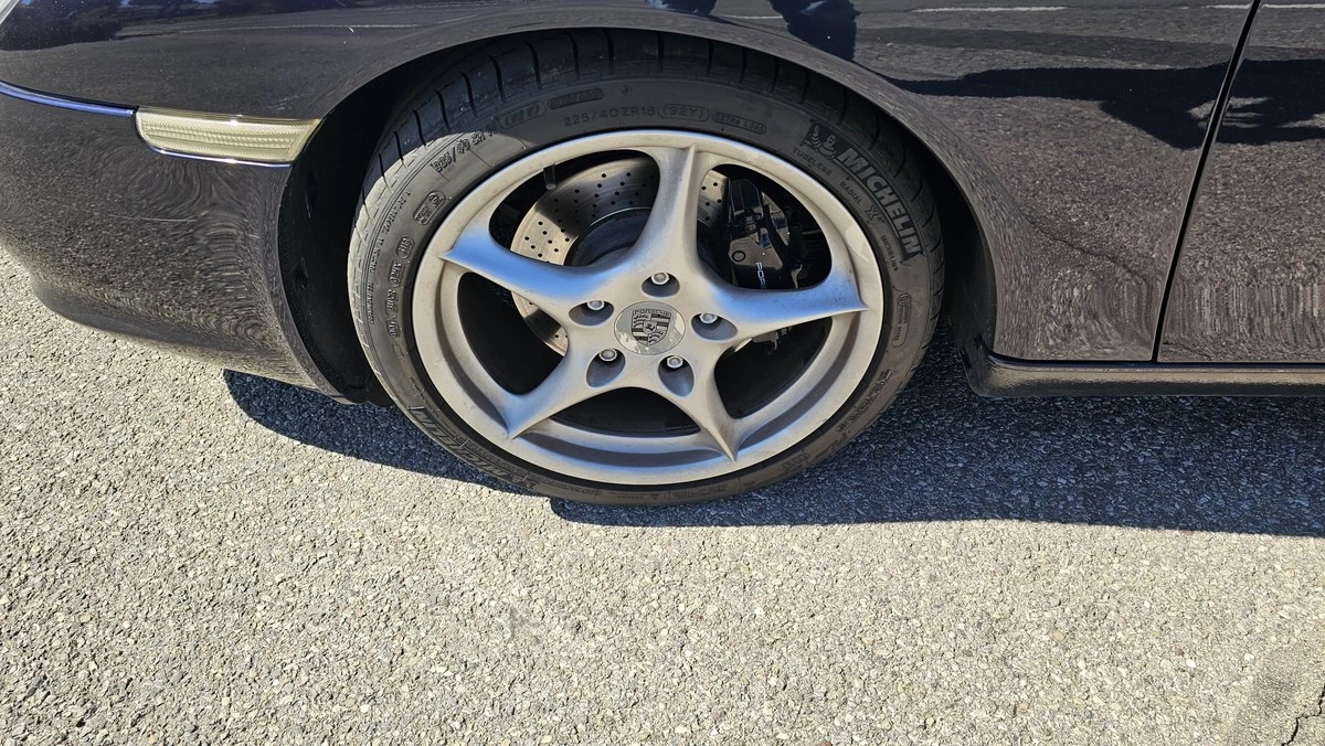 2004 Porsche 996 Carrera - Image 10 of 30