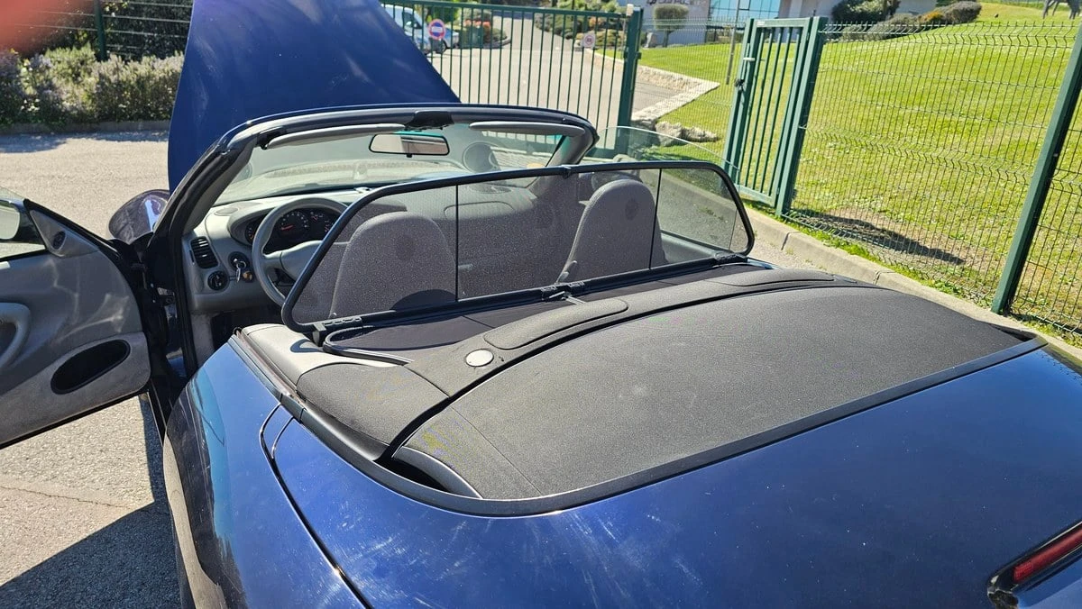 2004 Porsche 996 Carrera - Image 18 of 30