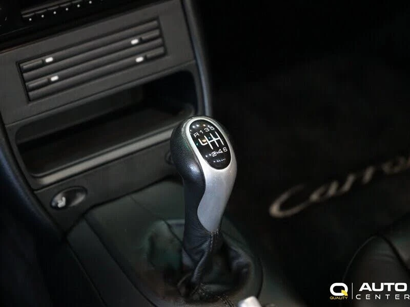 2004 Porsche 996 Carrera - Image 26 of 31