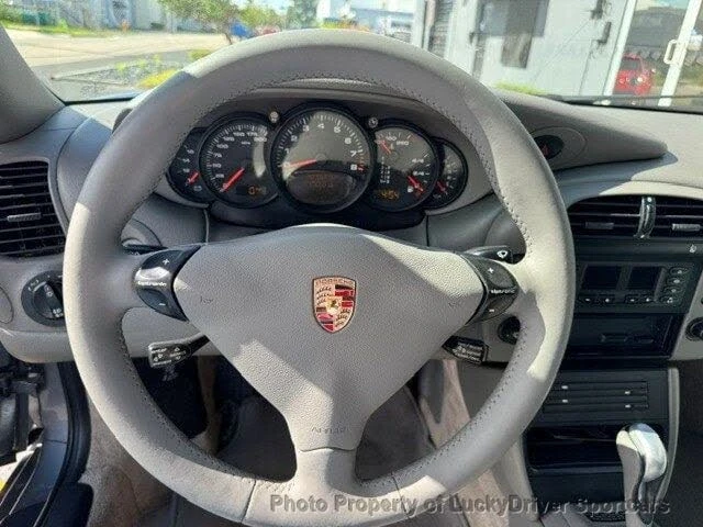 2004 Porsche 996 Carrera - Image 27 of 31