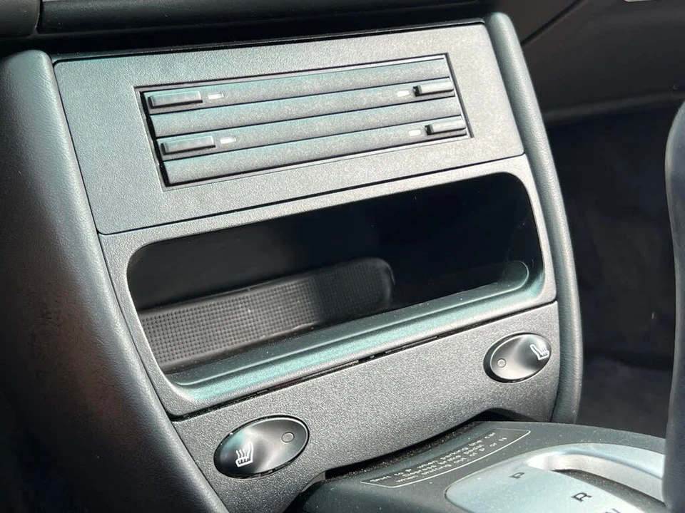 2004 Porsche 996 Carrera - Image 27 of 31