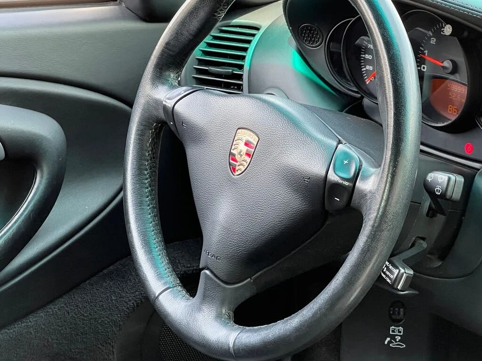 2004 Porsche 996 Carrera - Image 22 of 31