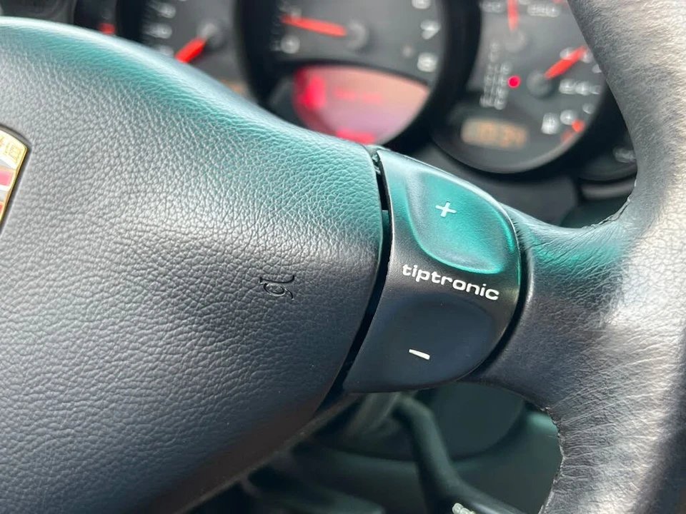 2004 Porsche 996 Carrera - Image 24 of 31