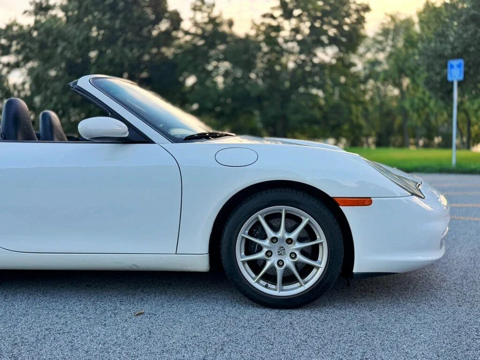 2004 Porsche 996 Carrera - Image 27 of 31