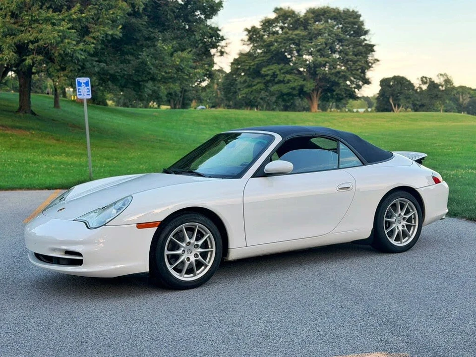2004 Porsche 996 Carrera - Image 10 of 31