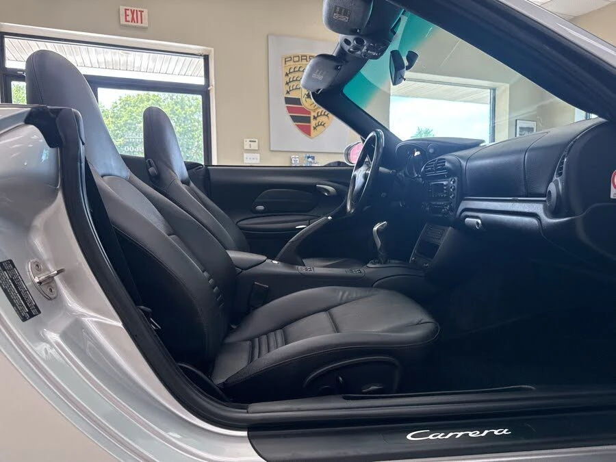 2004 Porsche 996 Carrera - Image 25 of 27