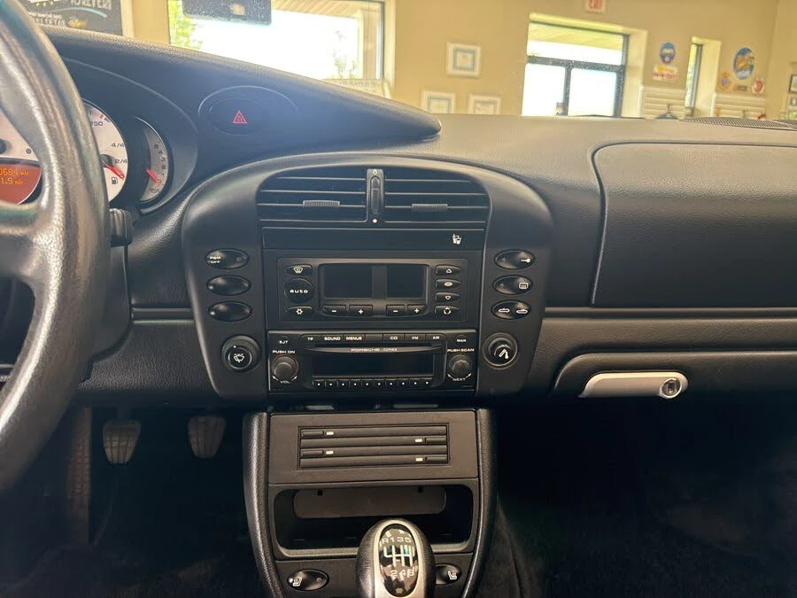 2004 Porsche 996 Carrera - Image 21 of 27