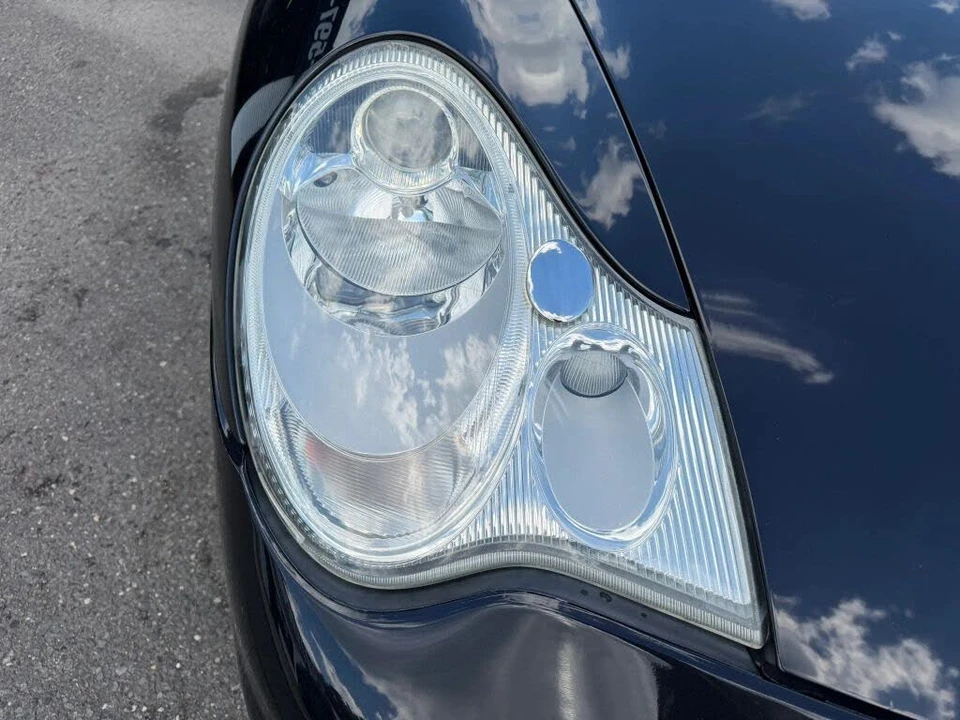 2004 Porsche 996 Carrera - Image 28 of 31