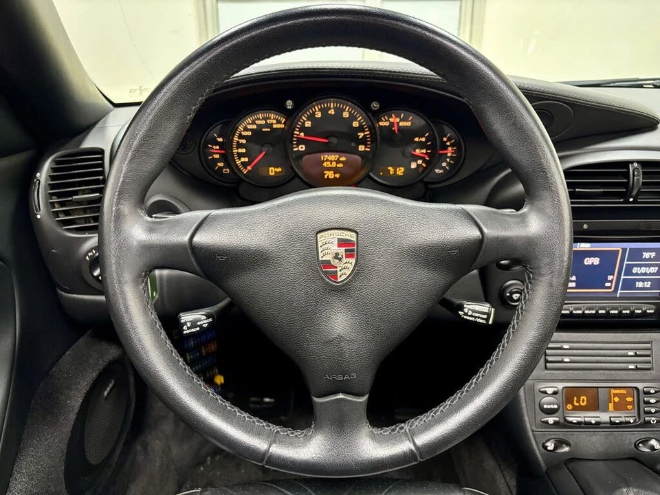 2004 Porsche 996 Carrera - Image 23 of 31