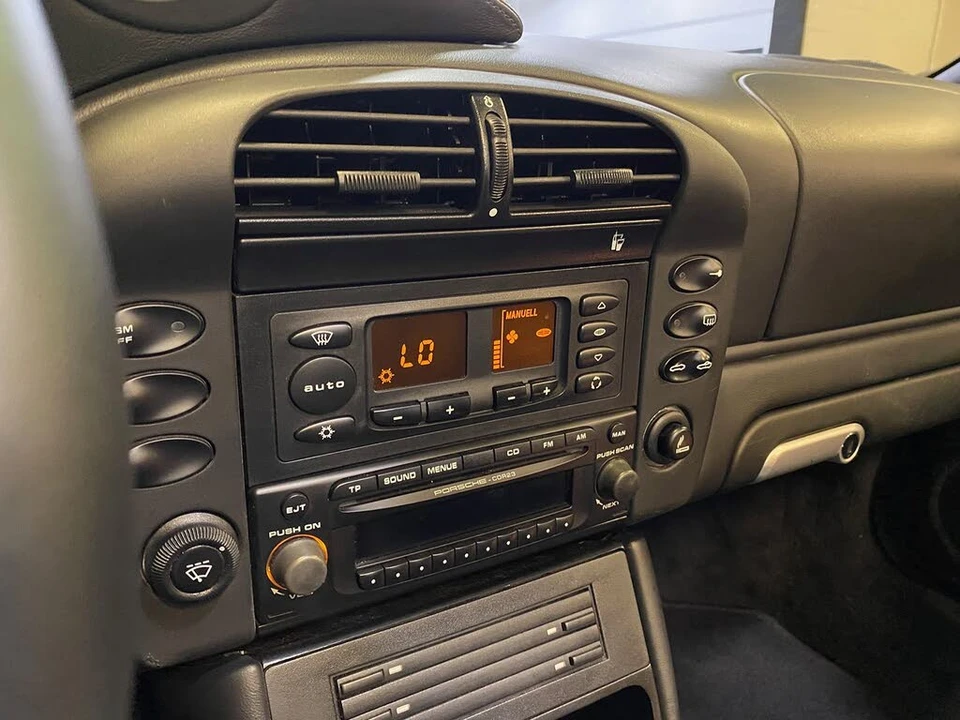 2004 Porsche 996 Carrera - Image 14 of 31