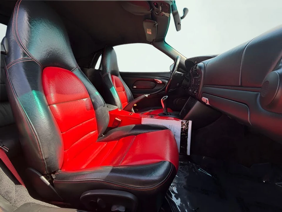 2004 Porsche 996 Carrera - Image 25 of 31