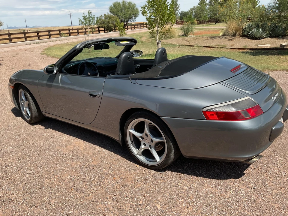 2004 Porsche 996 Carrera - Image 10 of 31