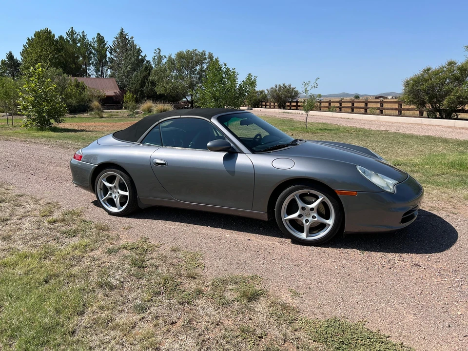 2004 Porsche 996 Carrera - Image 28 of 31