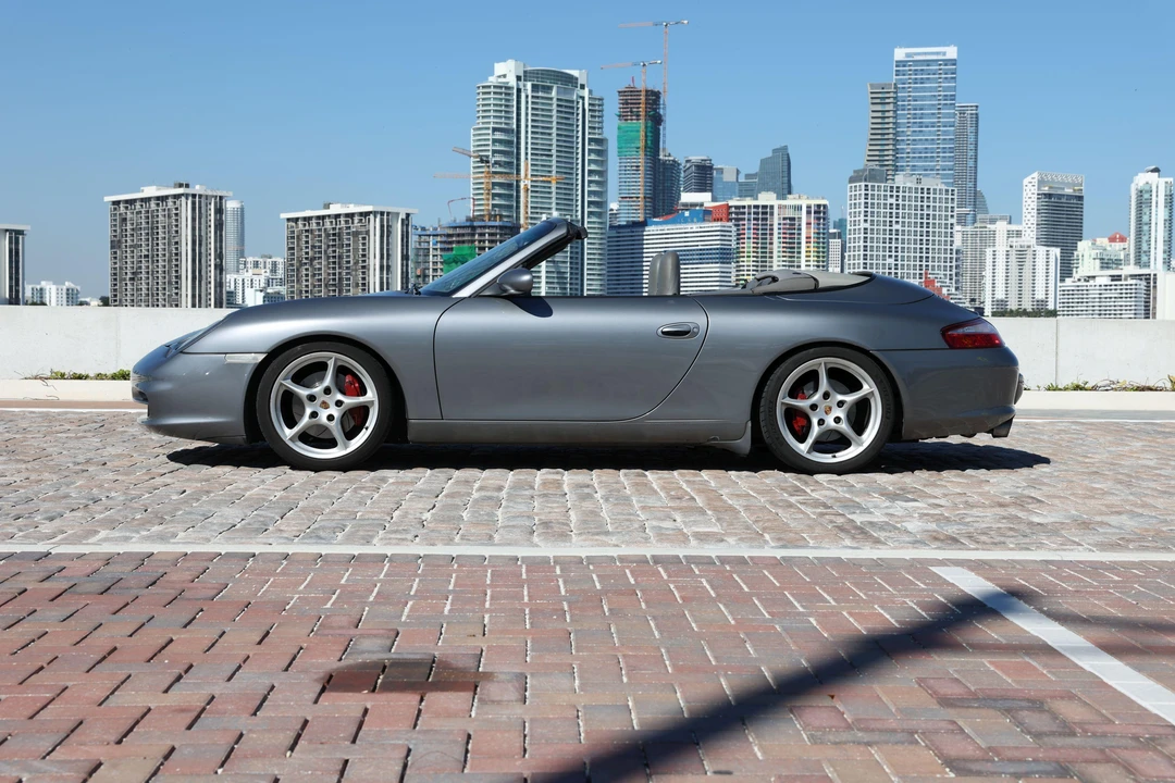 2004 Porsche 996 Carrera - Image 9 of 21