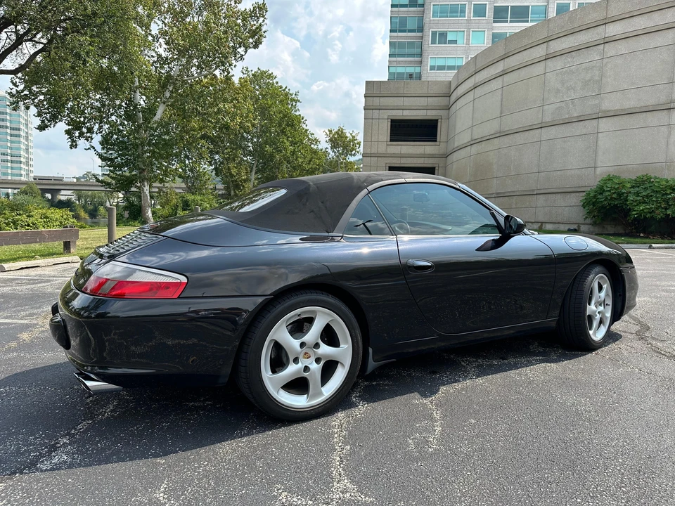 2004 Porsche 996 Carrera - Image 15 of 31