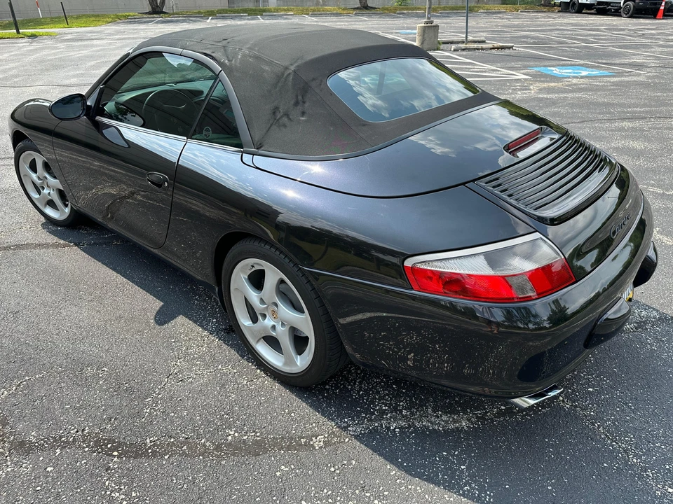 2004 Porsche 996 Carrera - Image 10 of 31