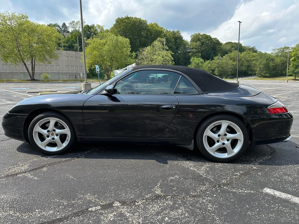 2004 Porsche 996 Carrera - Image 9 of 31