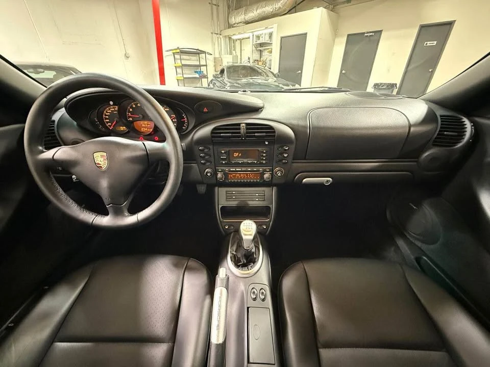2004 Porsche 996 Carrera - Image 13 of 20