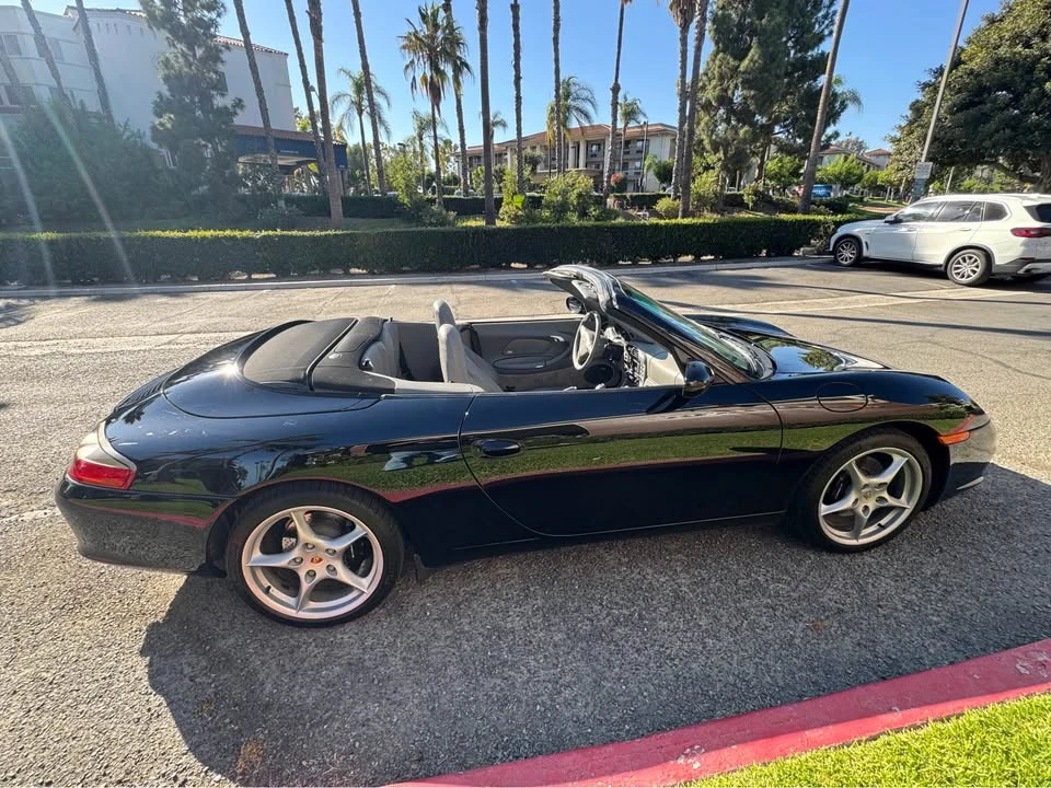 2004 Porsche 996 Carrera - Image 9 of 20