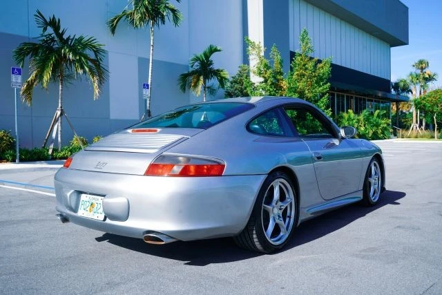 2004 Porsche 996 Carrera - Image 29 of 31