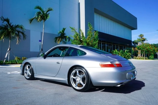 2004 Porsche 996 Carrera - Image 19 of 31