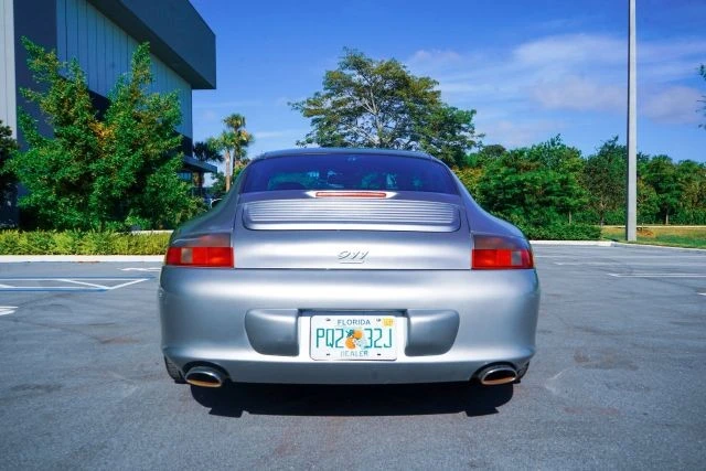 2004 Porsche 996 Carrera - Image 25 of 31