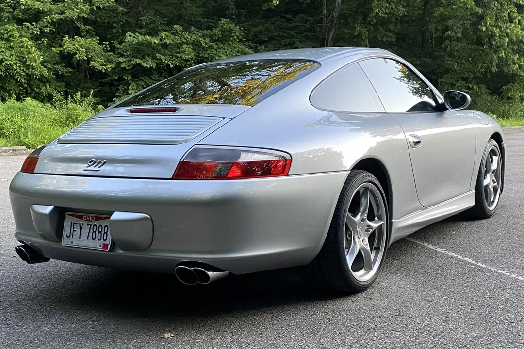 2004 Porsche 996 Carrera - Image 11 of 31