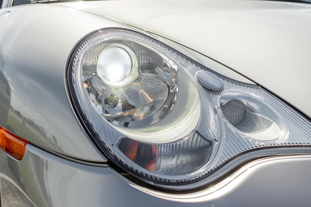 2004 Porsche 996 Carrera - Image 18 of 31