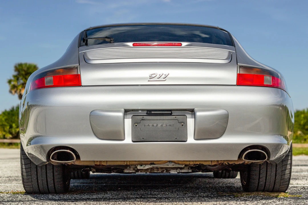 2004 Porsche 996 Carrera - Image 9 of 31