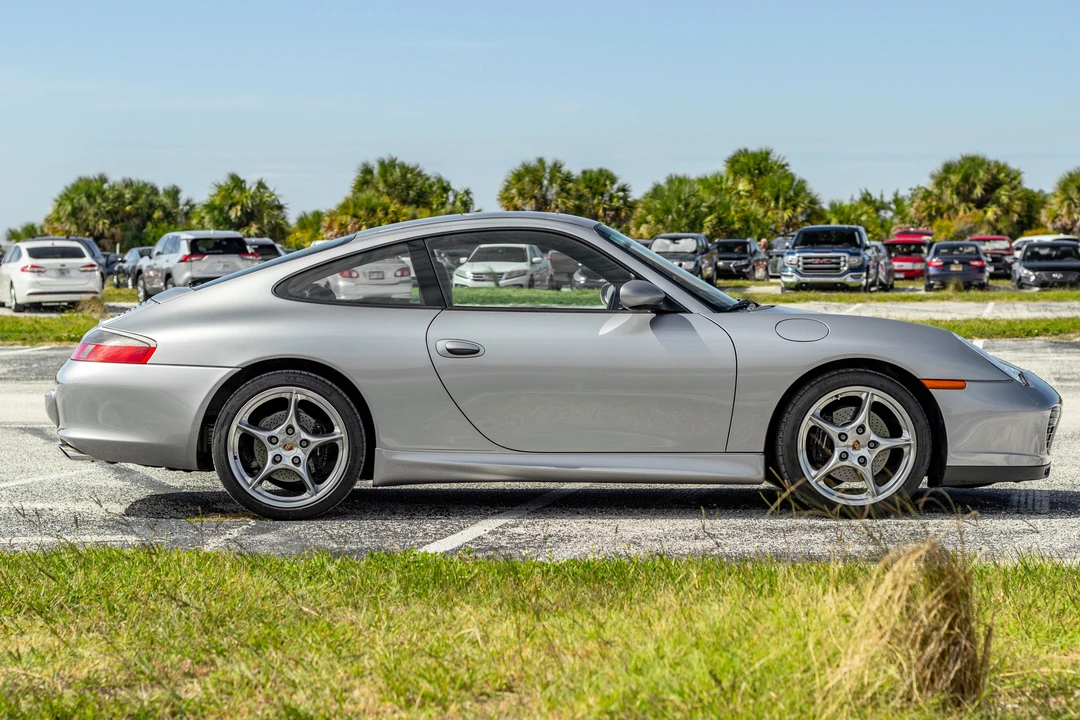 2004 Porsche 996 Carrera - Image 11 of 31