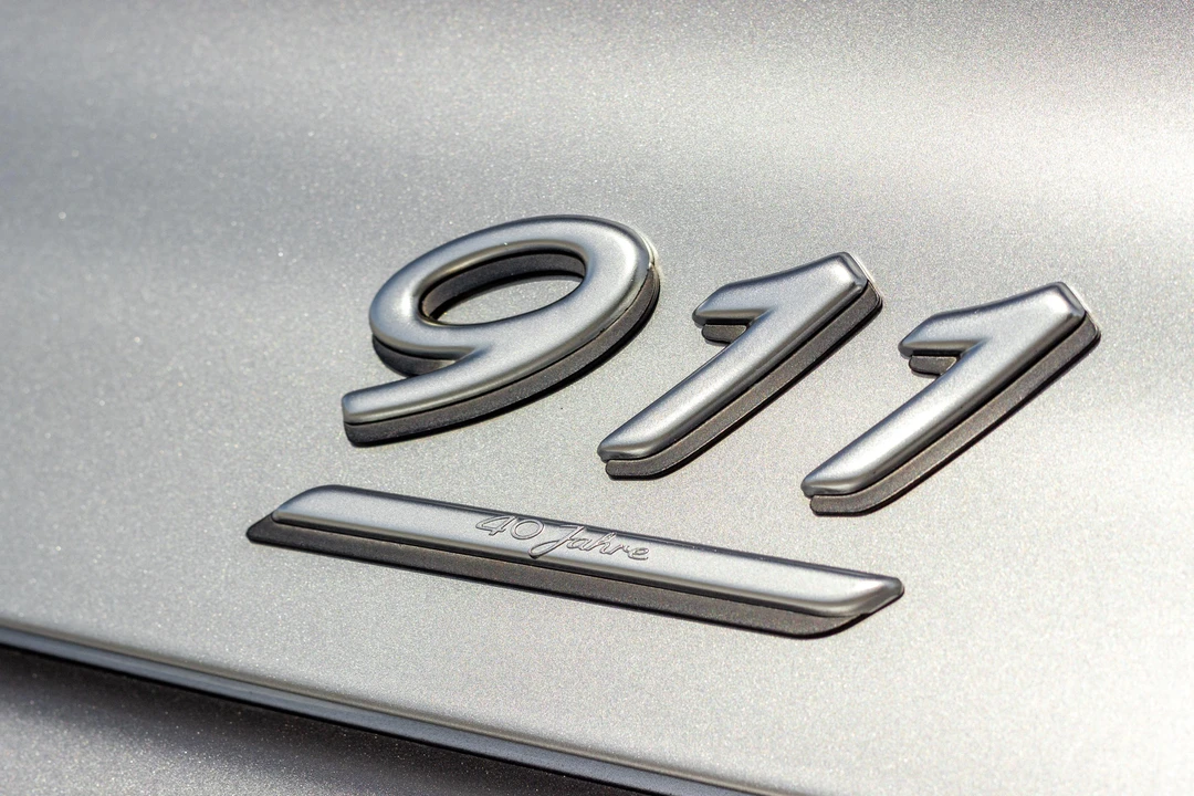 2004 Porsche 996 Carrera - Image 19 of 31