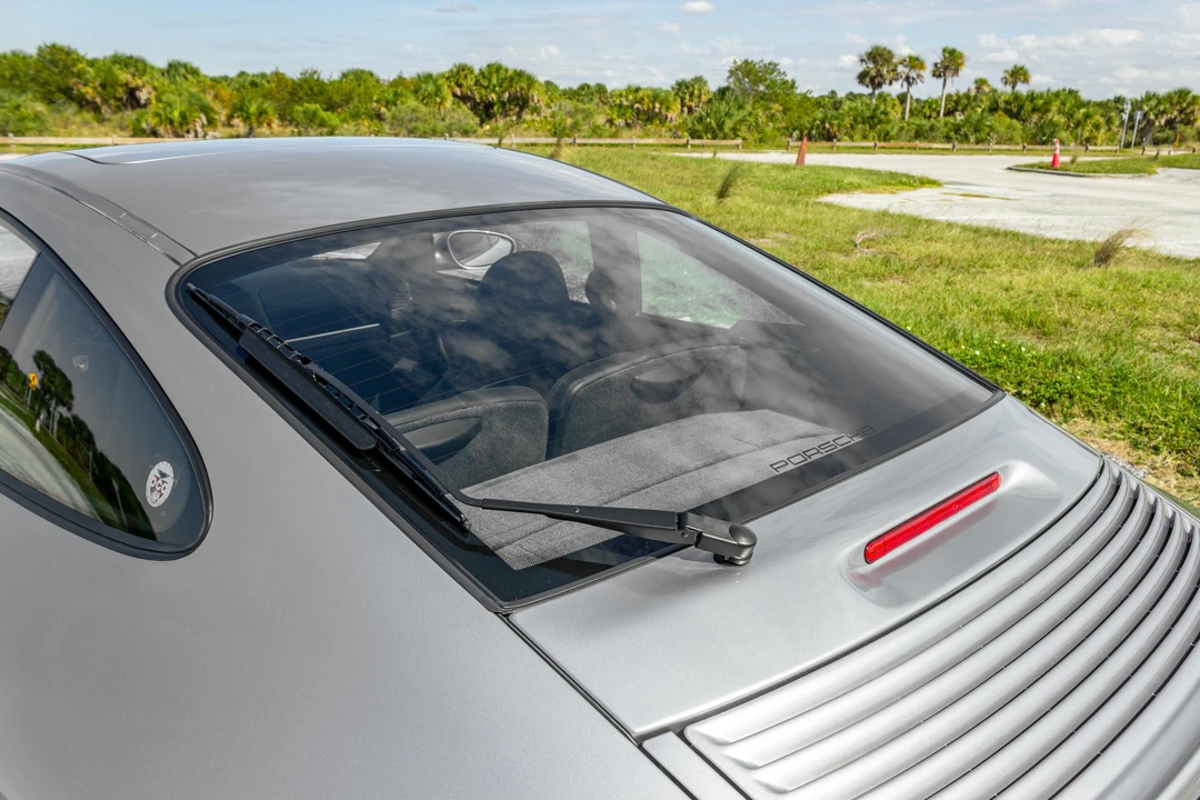 2004 Porsche 996 Carrera - Image 28 of 31