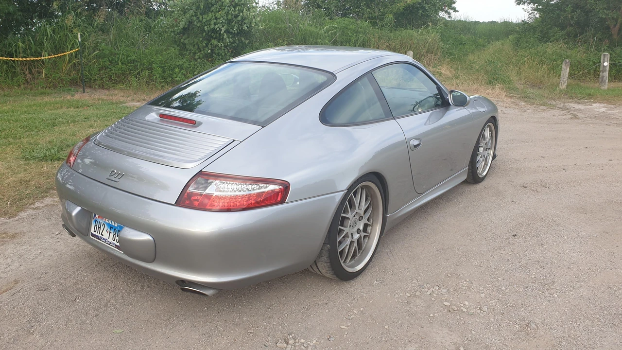 2004 Porsche 996 Carrera - Image 24 of 31