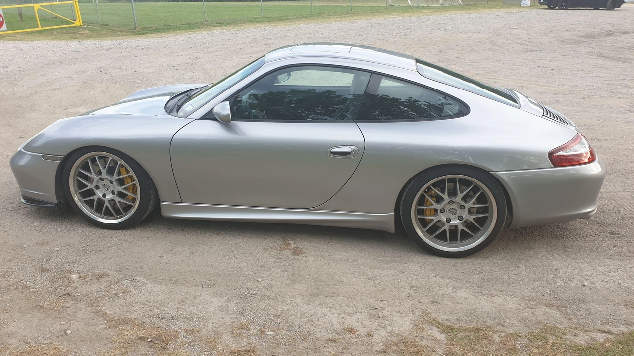 2004 Porsche 996 Carrera - Image 13 of 31