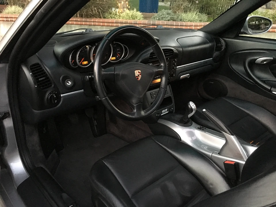 2004 Porsche 996 Carrera - Image 29 of 31