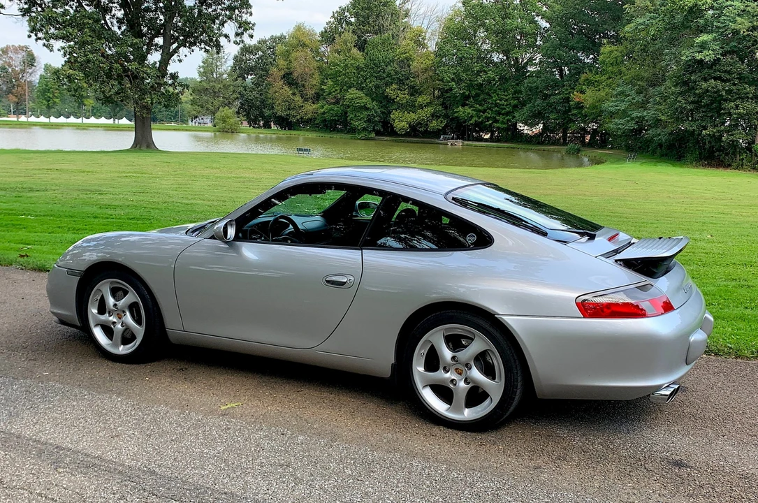 2004 Porsche 996 Carrera - Image 7 of 31