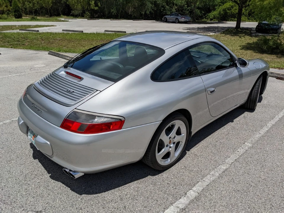 2004 Porsche 996 Carrera - Image 11 of 31