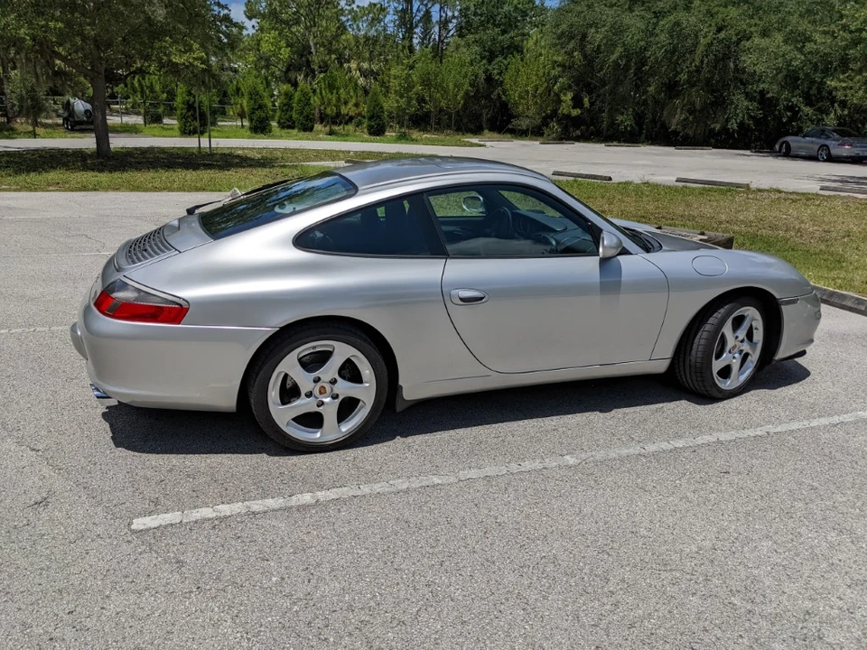 2004 Porsche 996 Carrera - Image 9 of 31