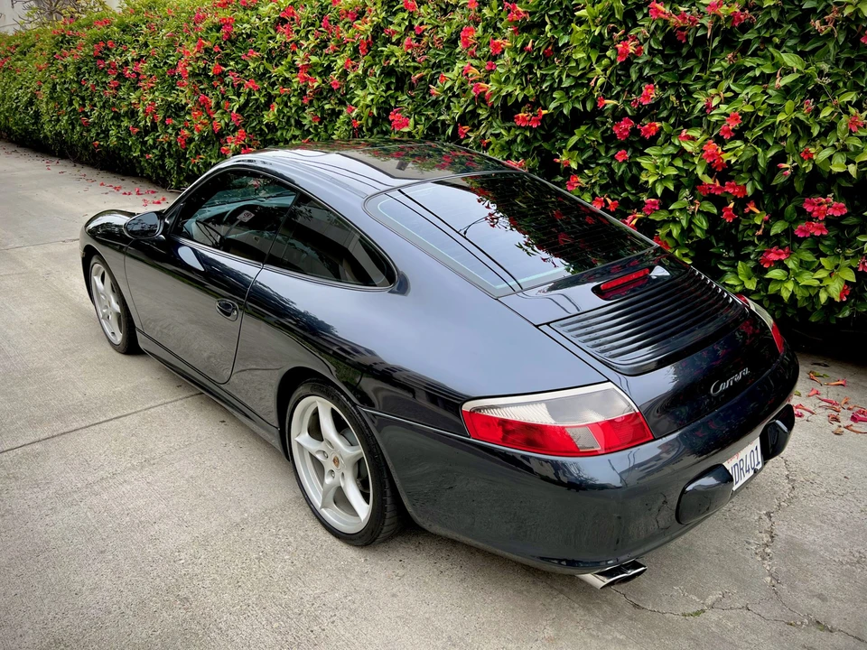 2004 Porsche 996 Carrera - Image 10 of 31
