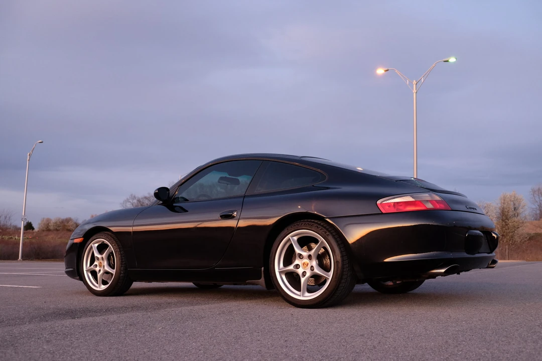 2004 Porsche 996 Carrera - Image 12 of 31