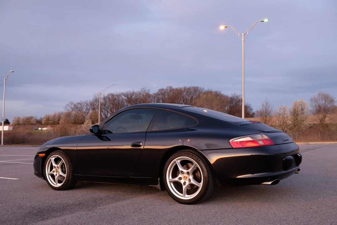 2004 Porsche 996 Carrera - Image 13 of 31