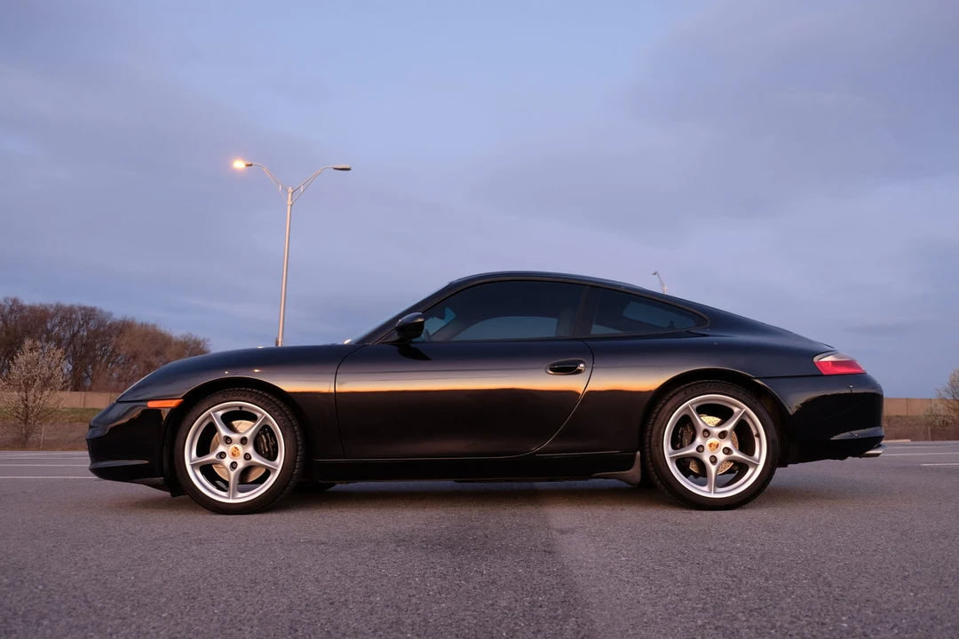 2004 Porsche 996 Carrera - Image 11 of 31