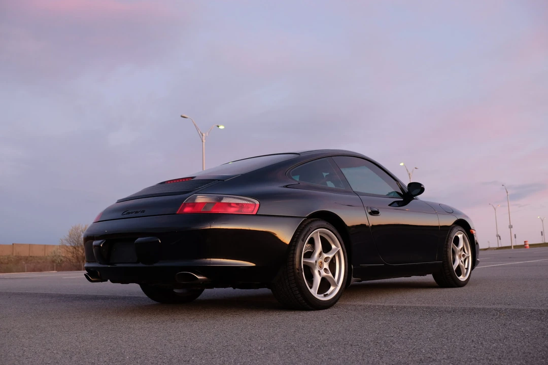 2004 Porsche 996 Carrera - Image 28 of 31