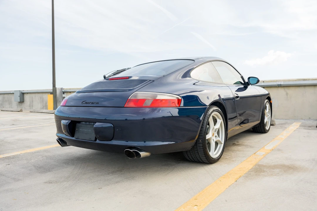 2004 Porsche 996 Carrera - Image 12 of 31