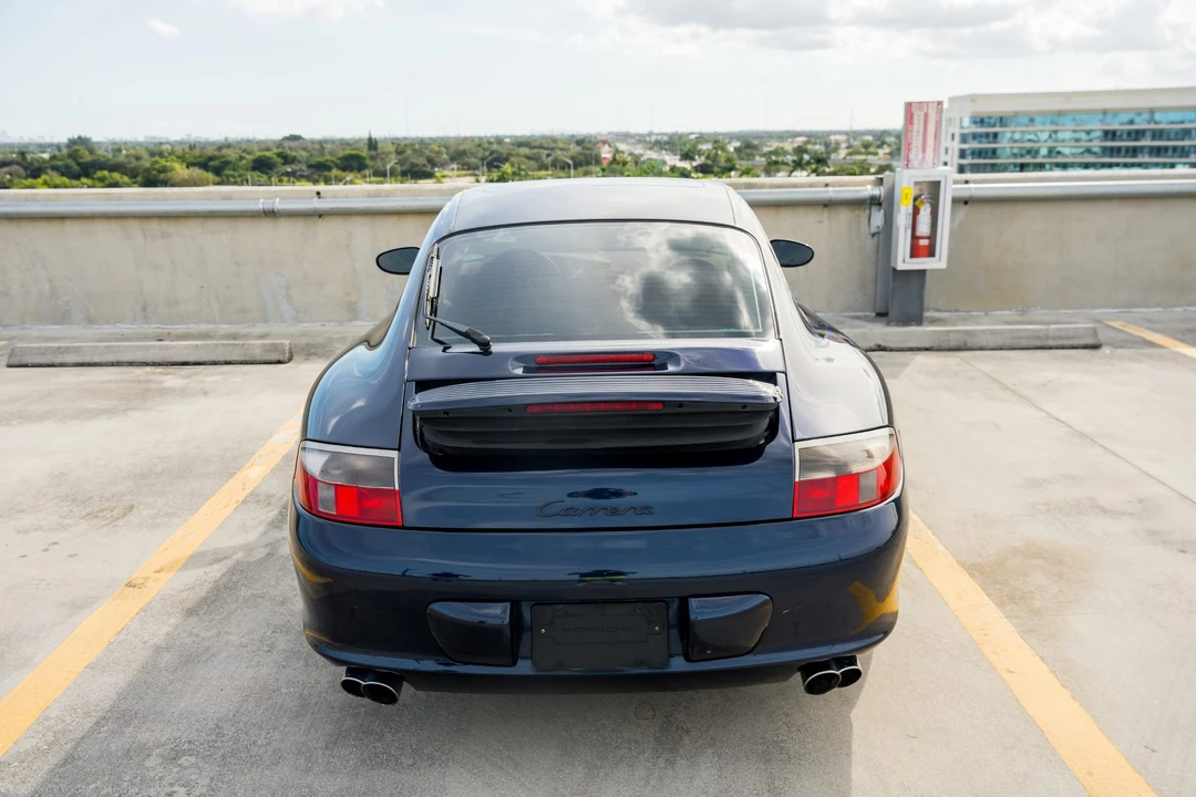 2004 Porsche 996 Carrera - Image 8 of 31