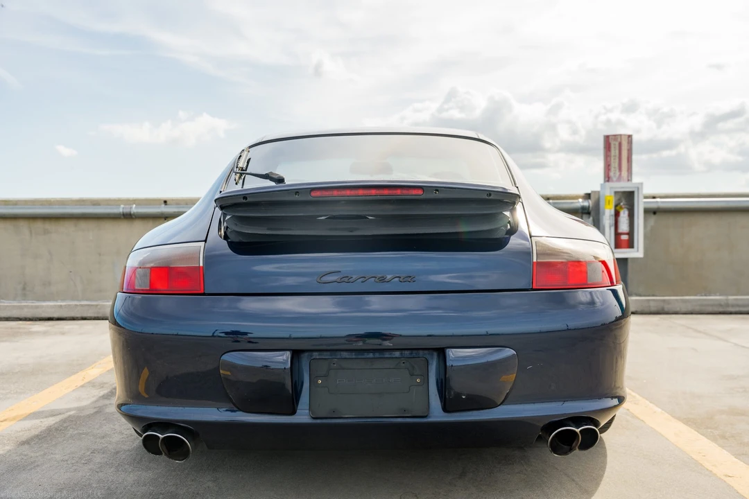 2004 Porsche 996 Carrera - Image 10 of 31