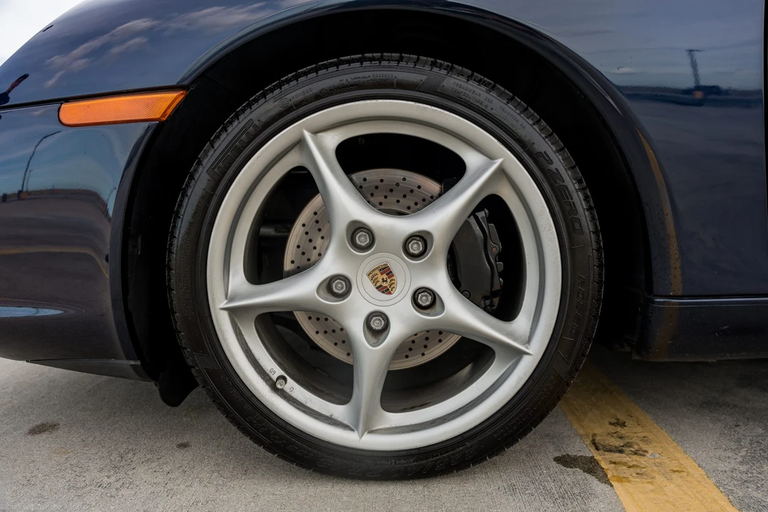 2004 Porsche 996 Carrera - Image 24 of 31