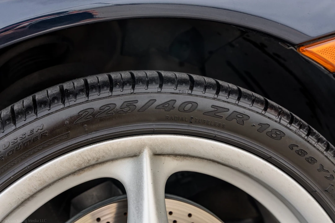 2004 Porsche 996 Carrera - Image 27 of 31