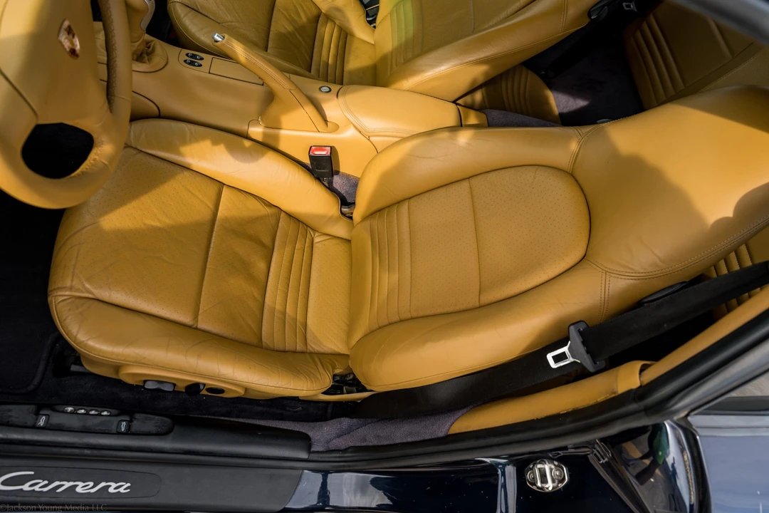 2004 Porsche 996 Carrera - Image 29 of 31