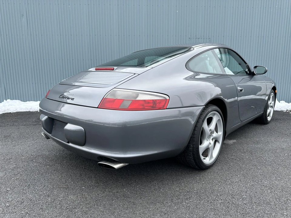 2004 Porsche 996 Carrera - Image 27 of 31